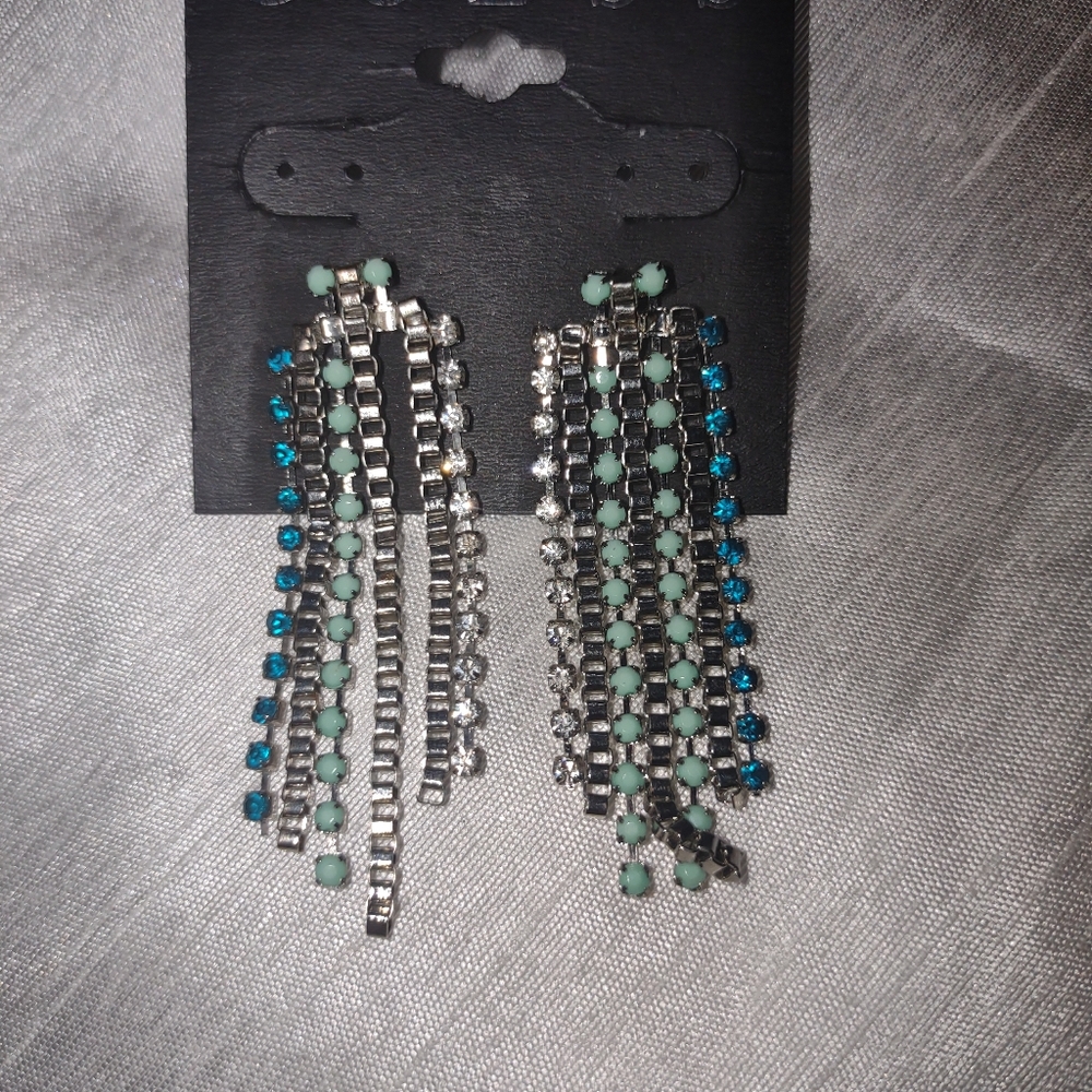 Vintage Guess earrings